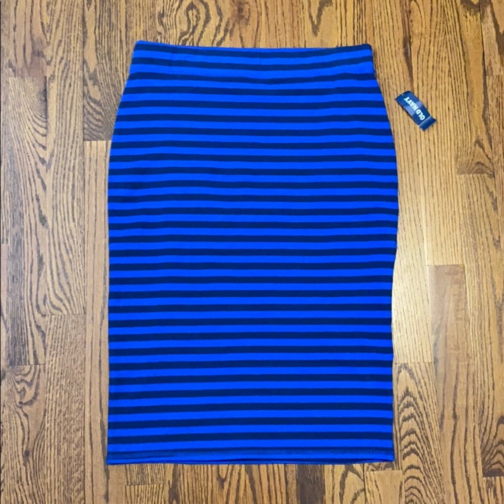 Old Navy Striped Pencil Skirt